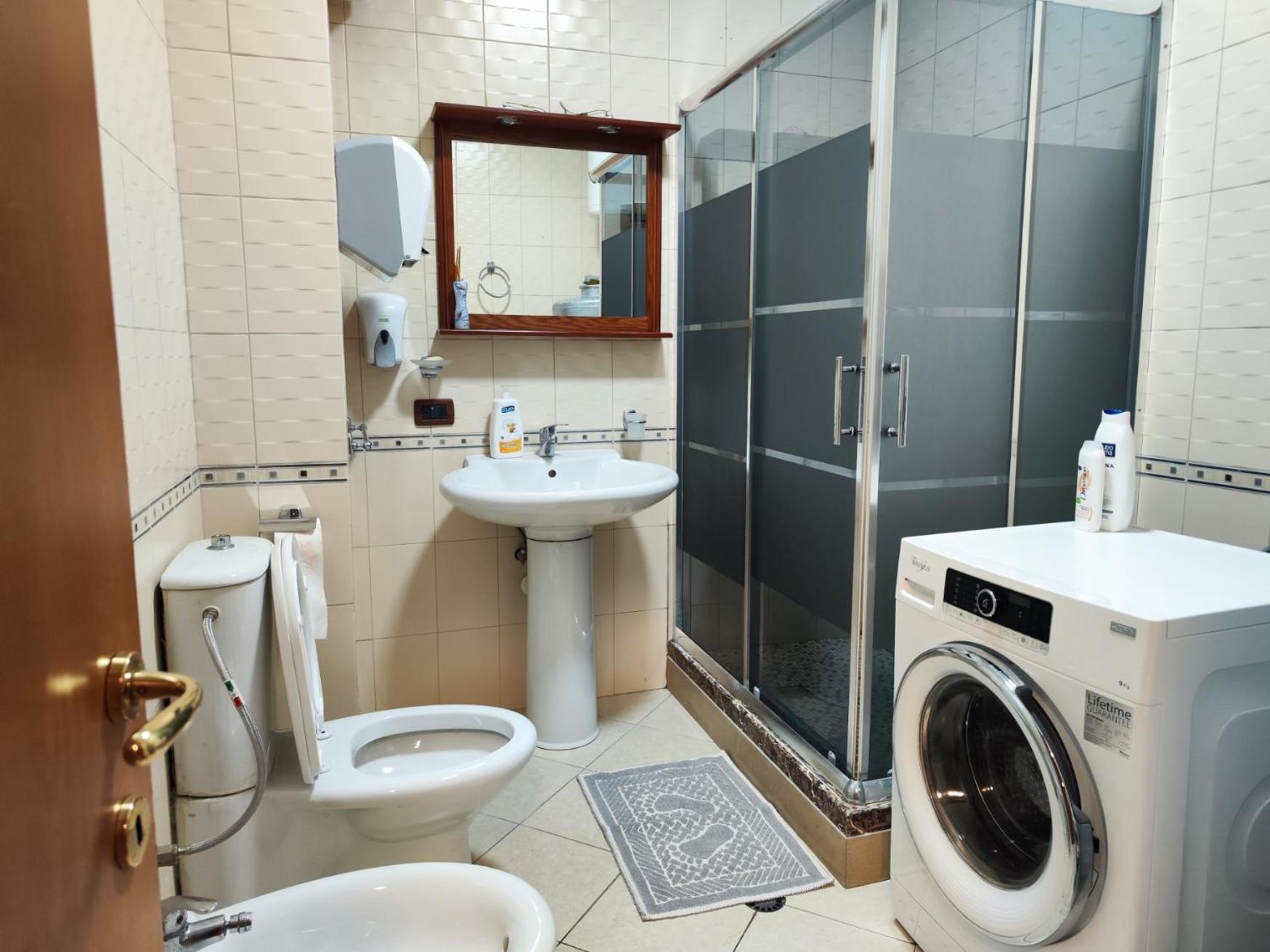 The Best Guesthouse In Tirana Kültér fotó